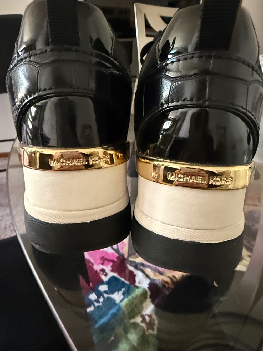 Shoe - Picture 6 of 6